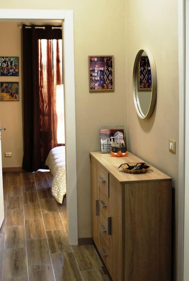 2V1 - Blloku Mac Apartment ติรานา ภายนอก รูปภาพ